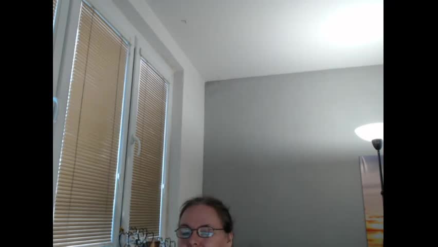 sweetboobs85h Adult Chat April 12, 2026