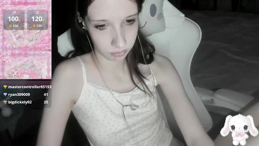 _kuroneeko_ Adult Chat April 12, 2026