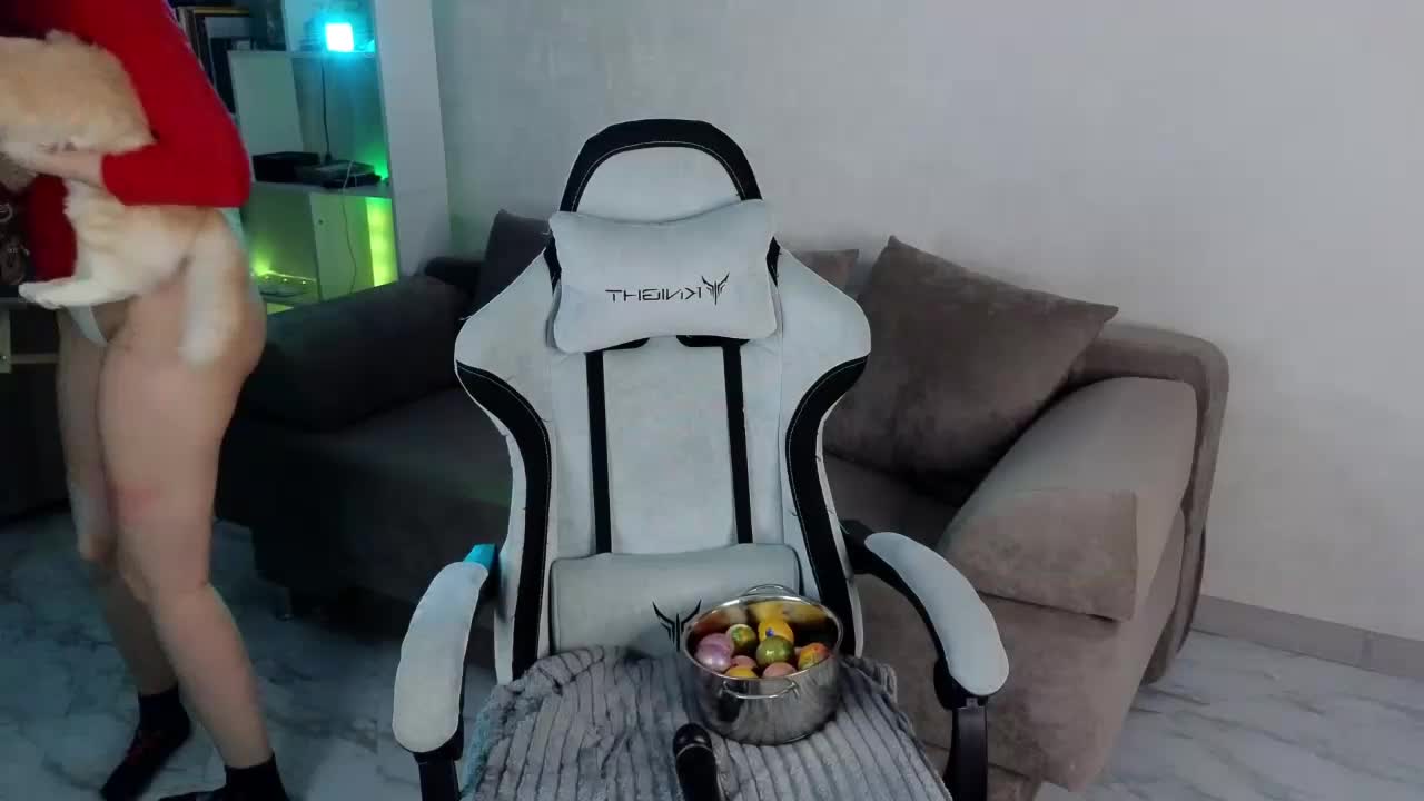 monicaerotic Adult Chat April 12, 2026