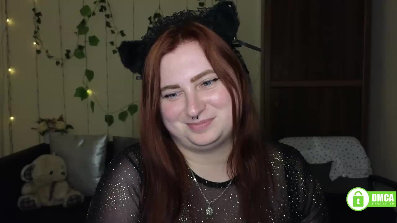 Aliciaredluv Adult Chat April 12, 2026