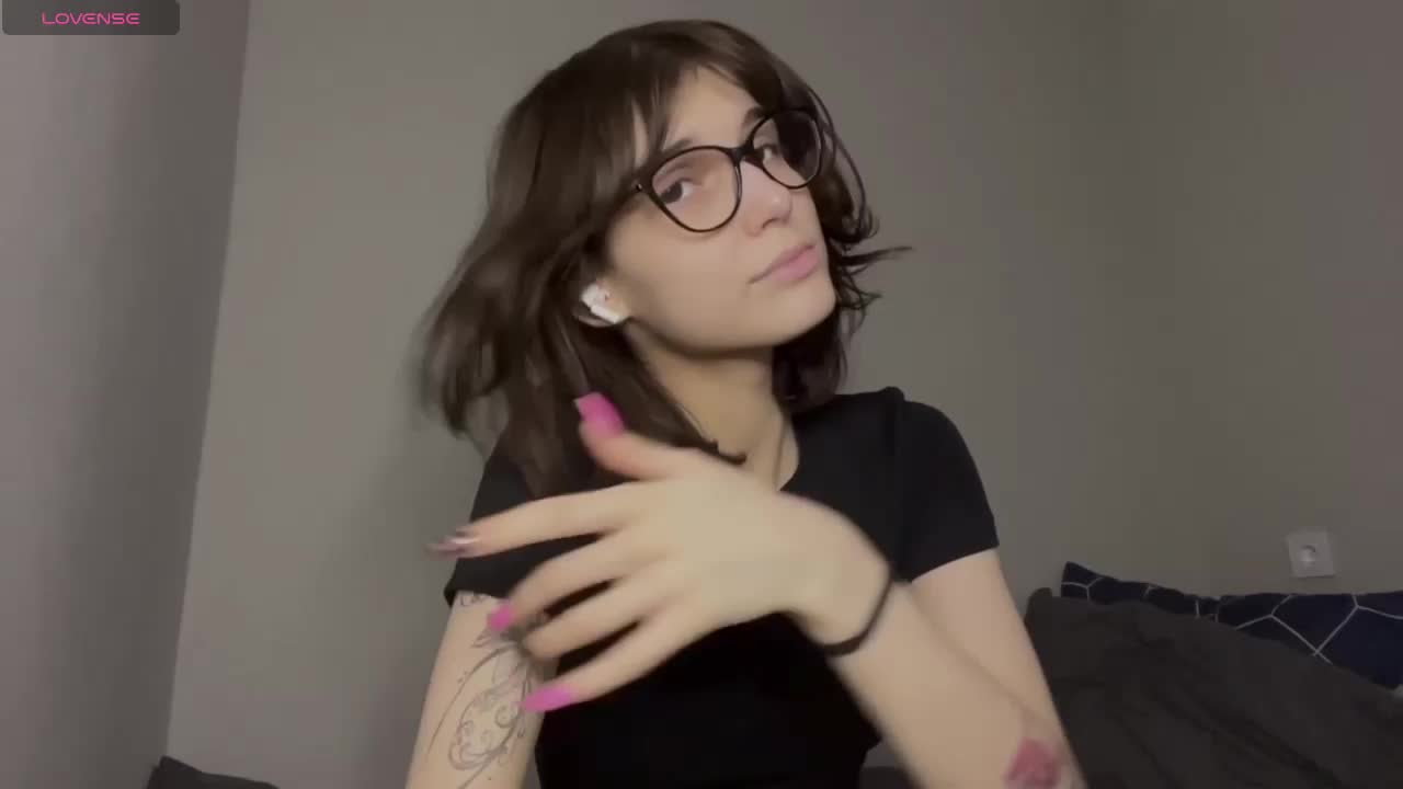 DarlenaBoothman Adult Chat April 12, 2026