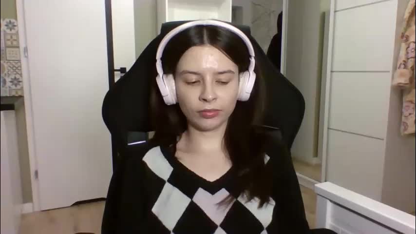 laricenature Adult Chat April 12, 2026