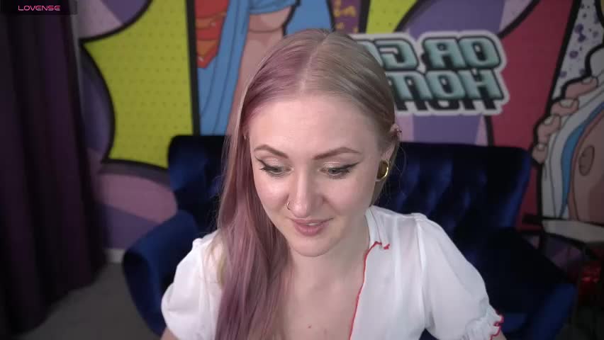 dramaquenn Adult Chat April 12, 2026