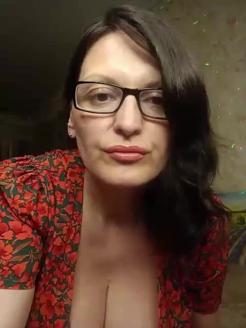 JUICY-JU Adult Chat April 12, 2026