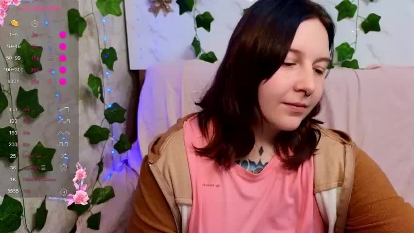 foxgirlandmerguis Adult Chat April 12, 2026