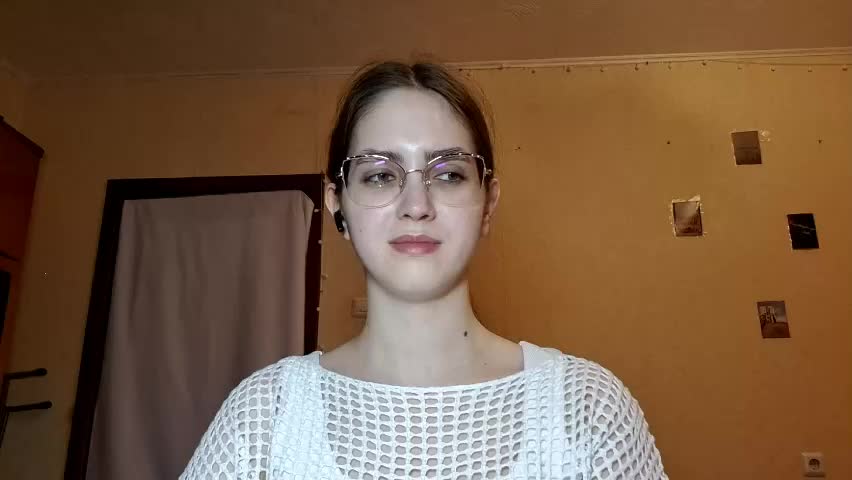 elmeraurora Adult Chat April 12, 2026