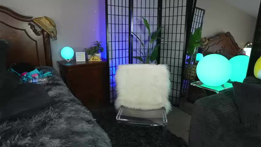 oh_lovely_girl Adult Chat April 13, 2026