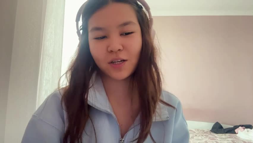 neliahinkley Adult Chat April 13, 2026