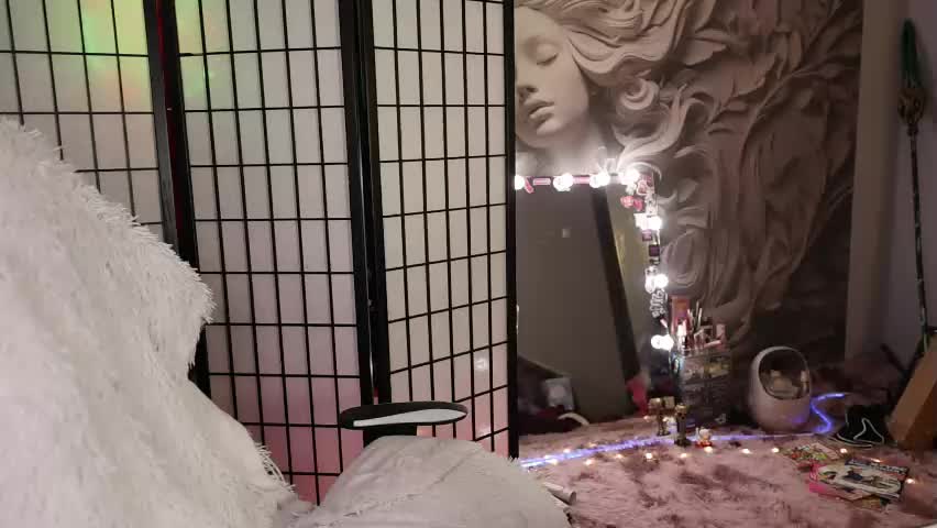 yesdarkqueen Adult Chat April 13, 2026