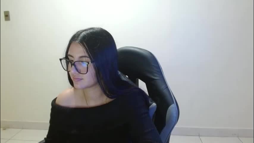 sahaliefox_ Adult Chat April 13, 2026