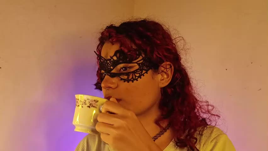 batmansfavoritewife Adult Chat April 13, 2026