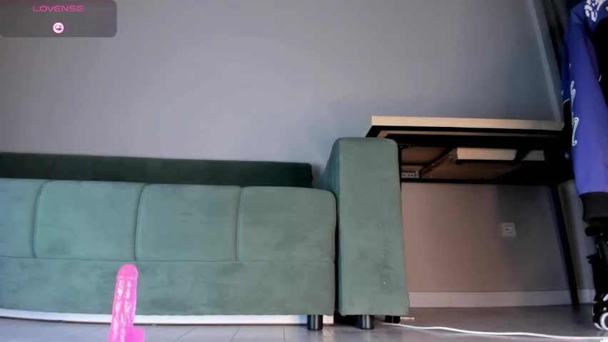 suareiko Adult Chat April 13, 2026