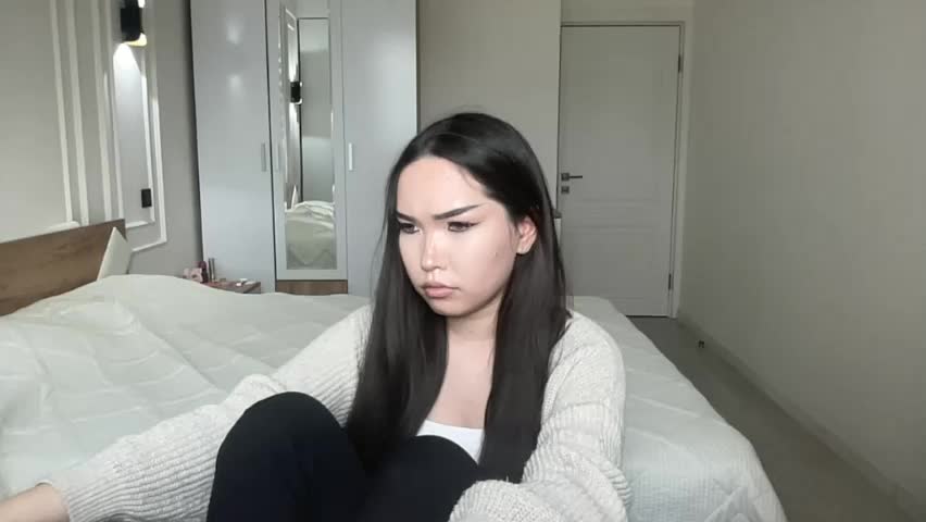 scarlettleszczynski Adult Chat April 13, 2026