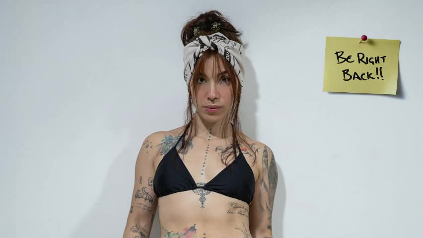 sarai18_ Adult Chat April 13, 2026