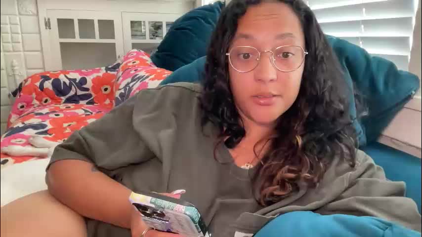 dreamyriri Adult Chat April 13, 2026