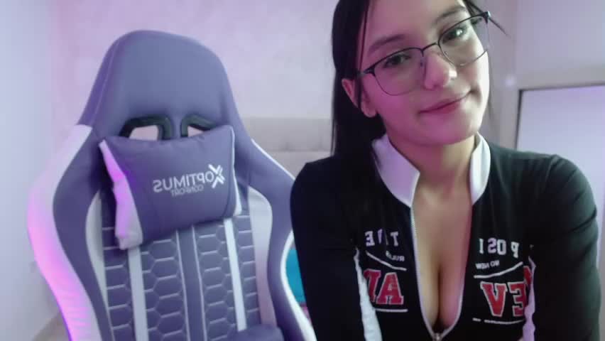 miss_sofiii Adult Chat April 13, 2026