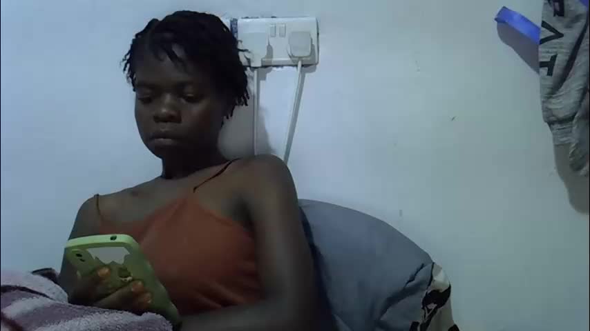 ebony_babey Adult Chat April 13, 2026