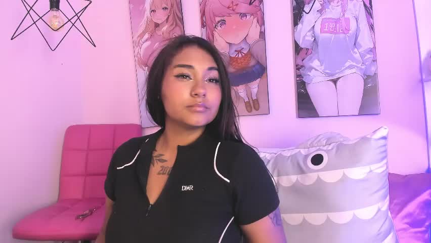 tinna_noa Adult Chat April 13, 2026