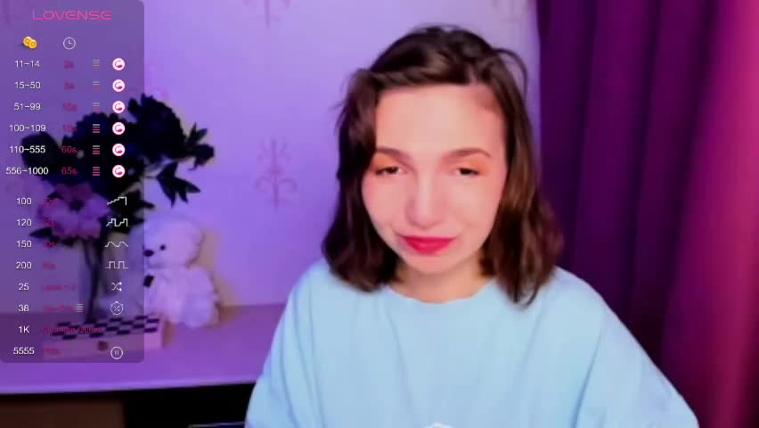 kindhazelhere_ Adult Chat April 13, 2026