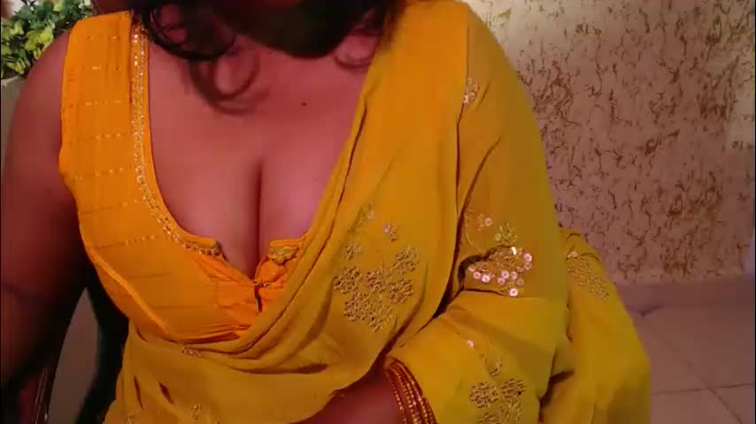 itsmiradesire Adult Chat April 13, 2026