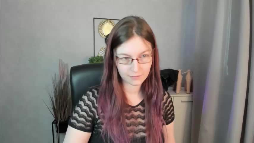 emma_lust94 Adult Chat April 13, 2026