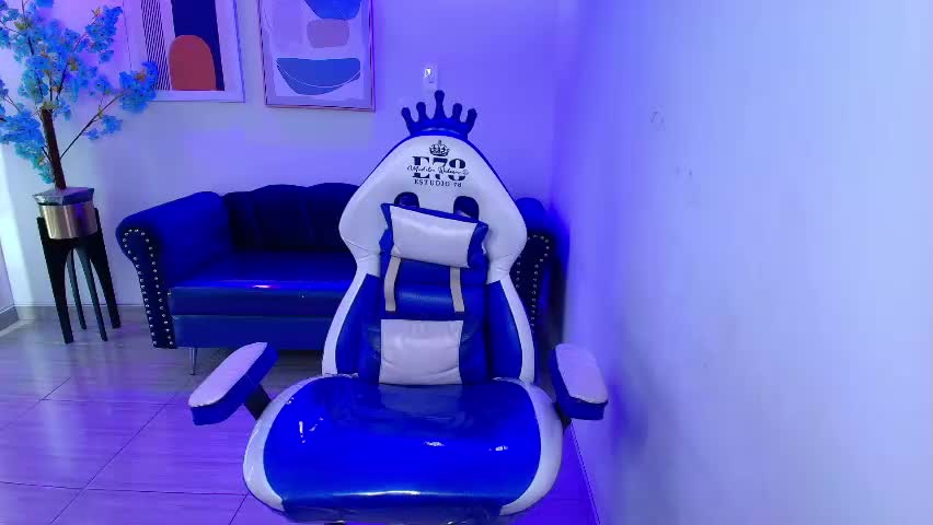 kendall_april Adult Chat April 13, 2026