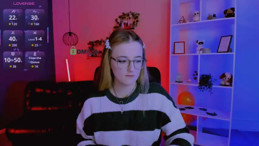 luna_berryy Adult Chat April 13, 2026
