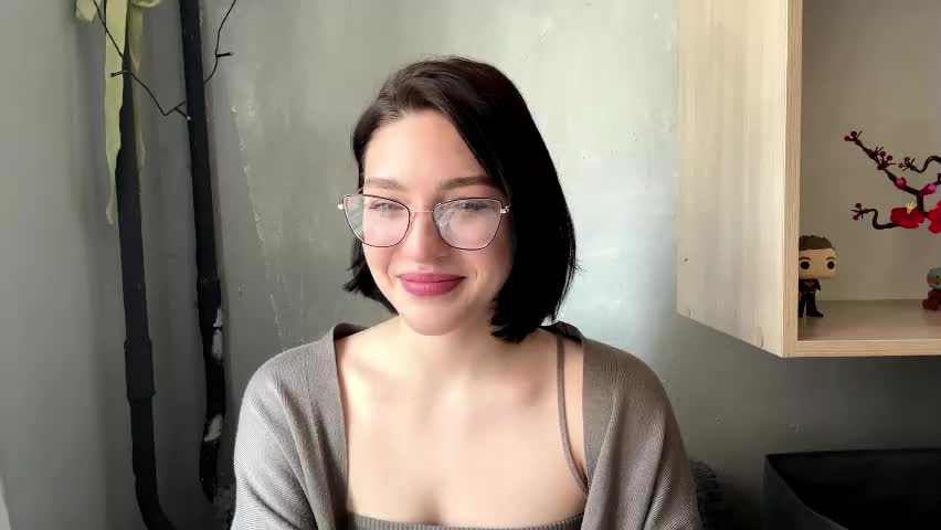 hollisguerrette Adult Chat April 13, 2026