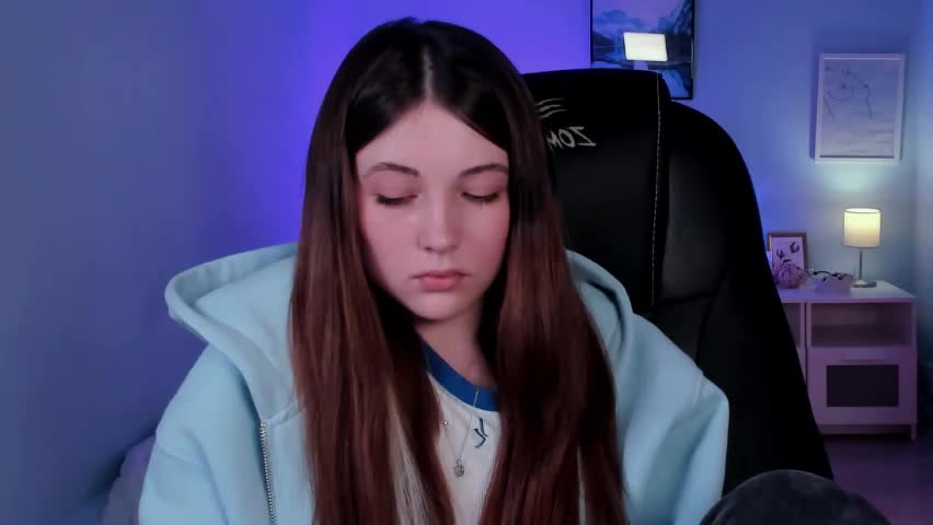 kimmie_shine Adult Chat April 13, 2026