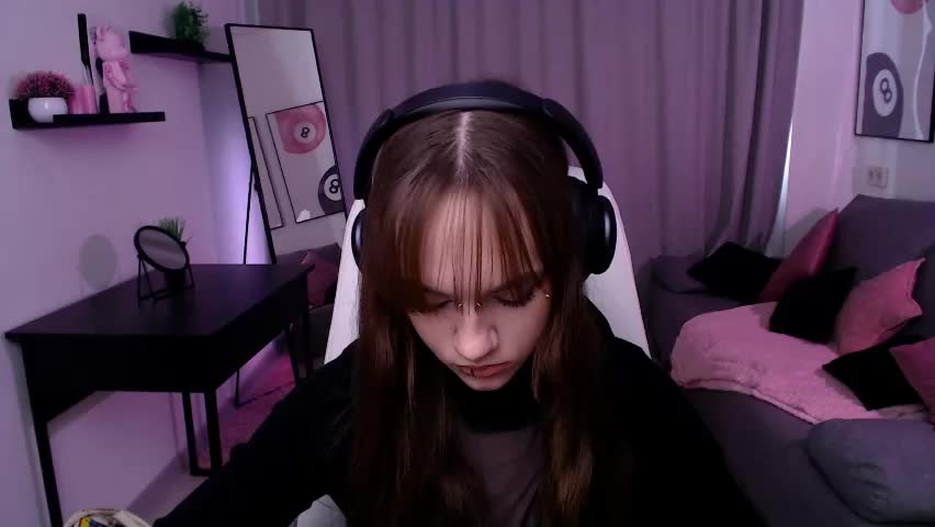 jamie_chung Adult Chat April 13, 2026