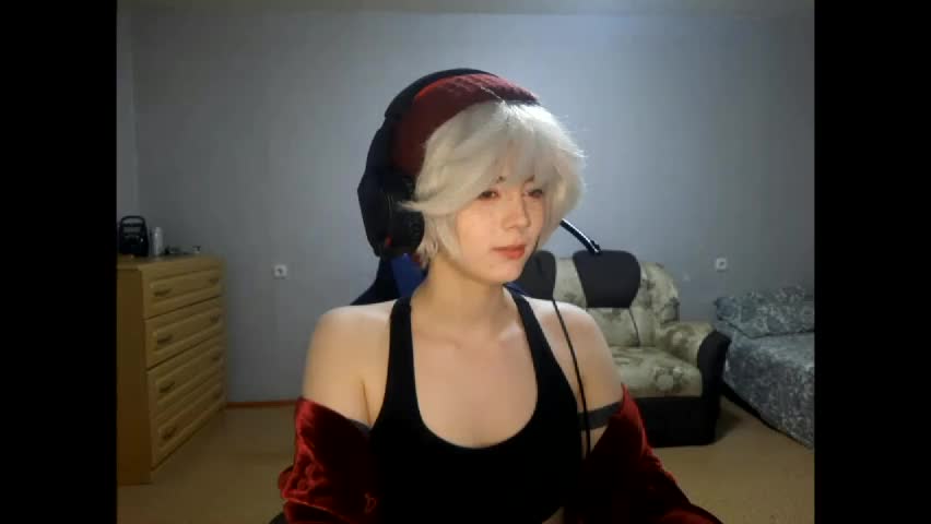 leigharedcross Adult Chat April 13, 2026