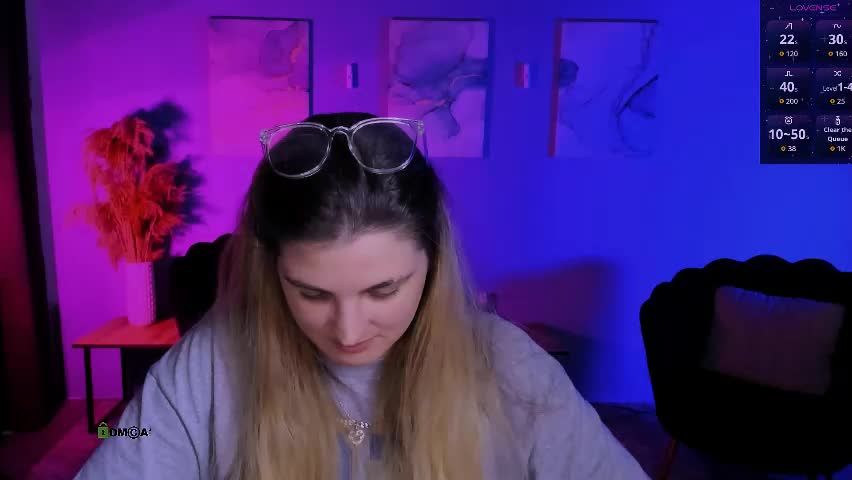 gloria_bubble Adult Chat April 13, 2026