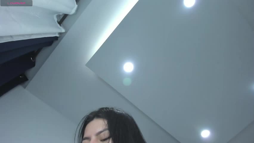 sanvi_zanell Adult Chat April 13, 2026