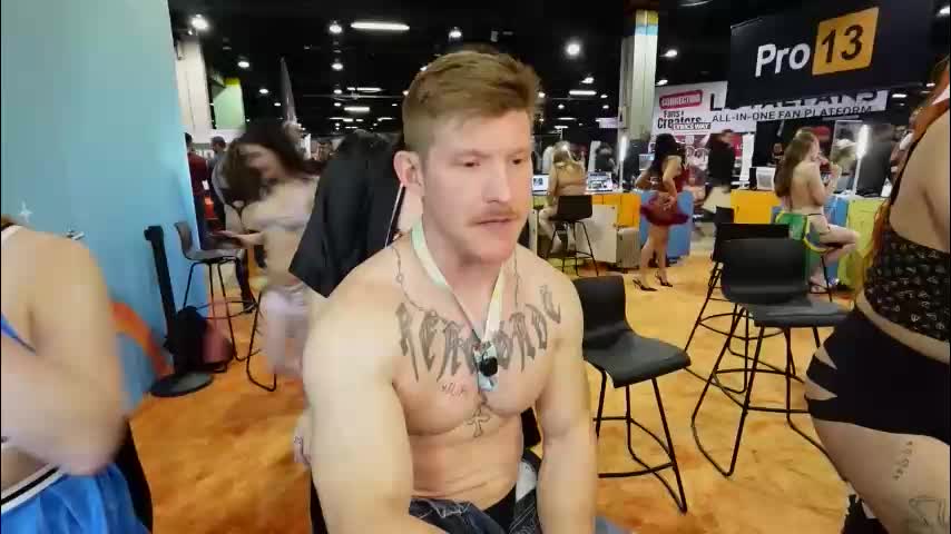 mrmrslustt Adult Chat April 13, 2026