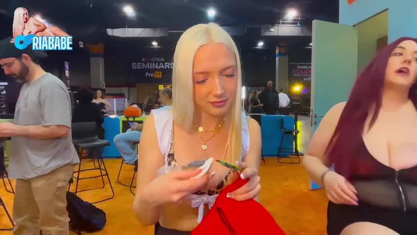 riababe Adult Chat April 13, 2026