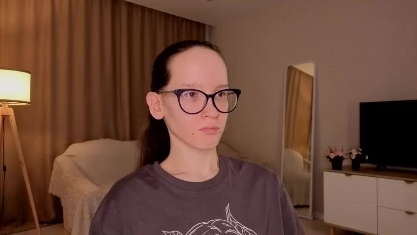 lynettebails Adult Chat April 13, 2026