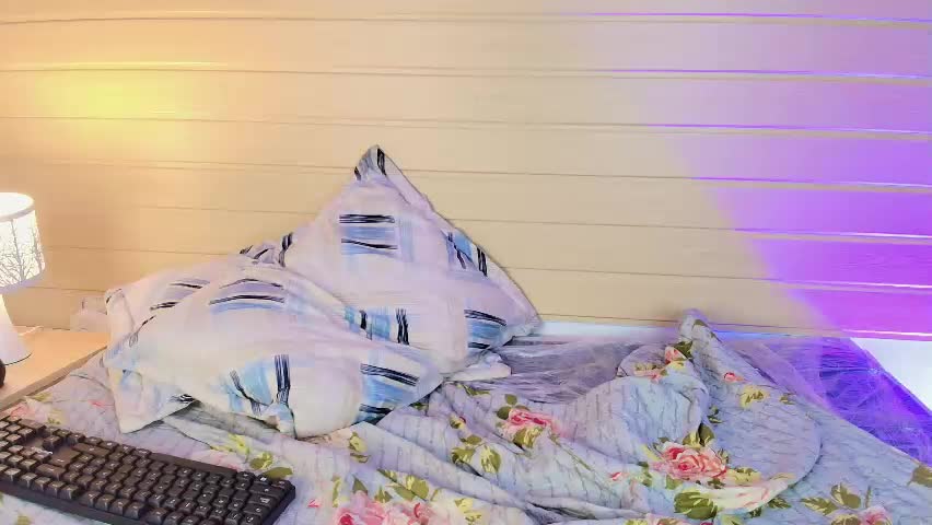 marajanee Adult Chat April 13, 2026