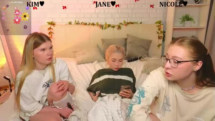 _ramune_ Adult Chat April 13, 2026