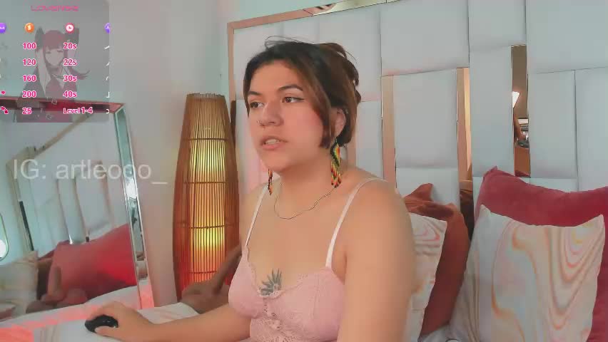 nora_zap Adult Chat April 13, 2026