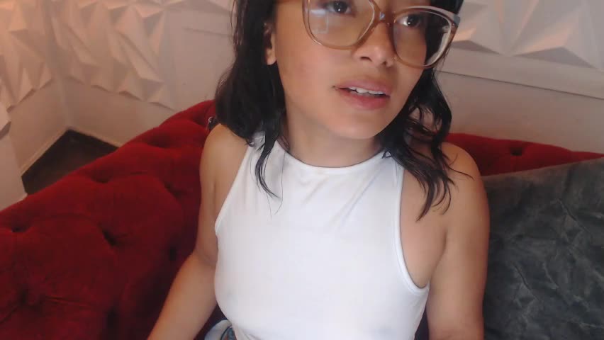 maria07lopez_ Adult Chat April 13, 2026