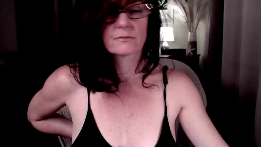 raven_feathers Adult Chat April 13, 2026