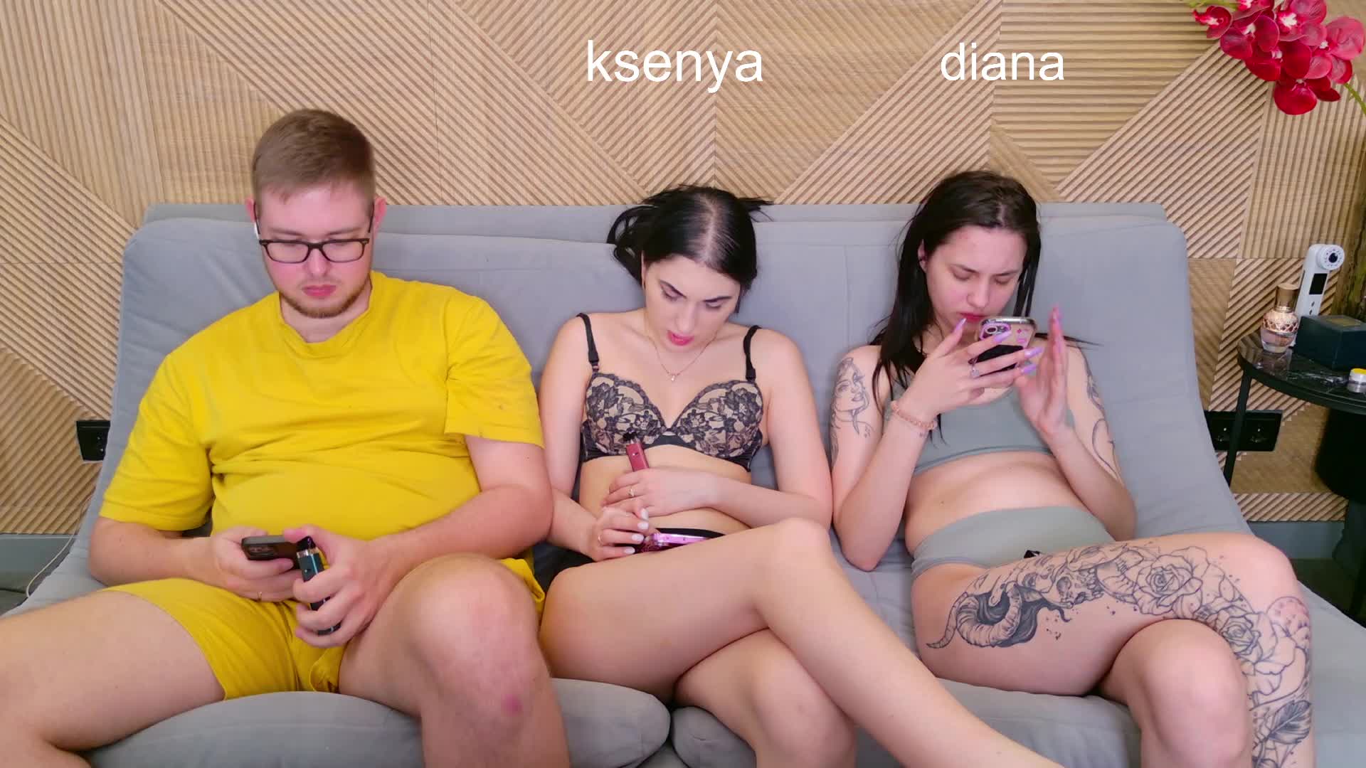 WebcamSlut Adult Chat April 13, 2026