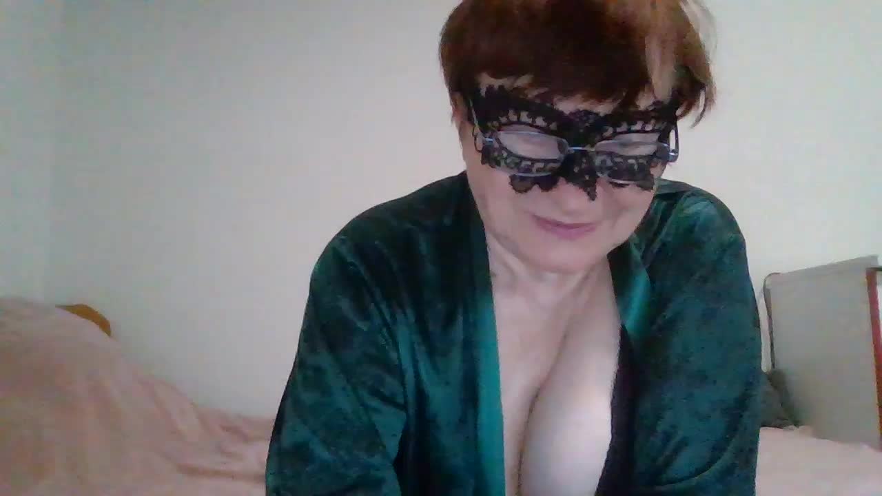 RomachkaT Adult Chat April 13, 2026