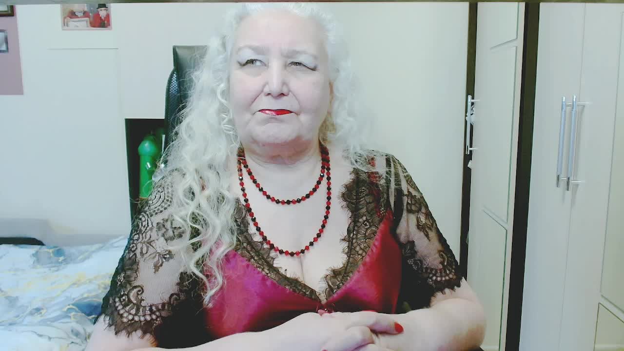 GrannyWants Adult Chat April 14, 2026