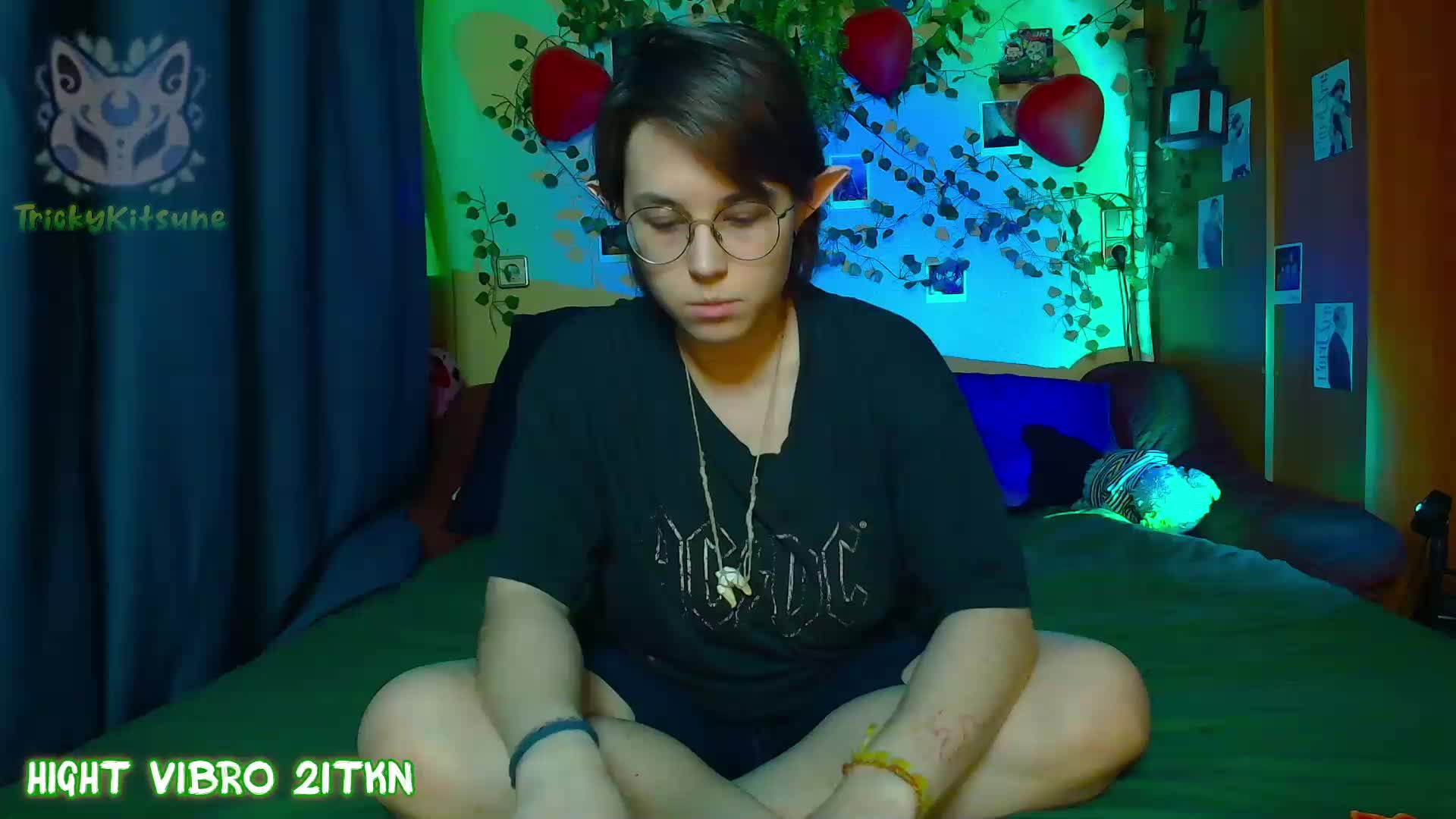 Tricky_Kitsune Adult Chat April 13, 2026