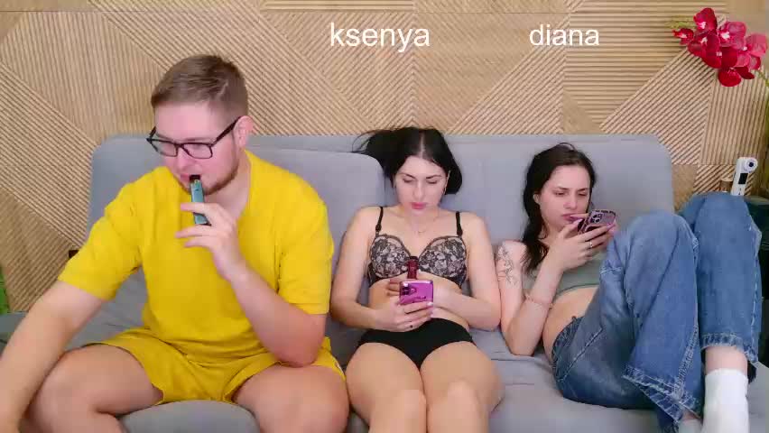 ksenyahot Adult Chat April 13, 2026