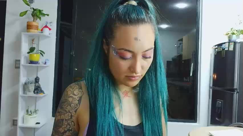 sapphire_mei Adult Chat April 13, 2026