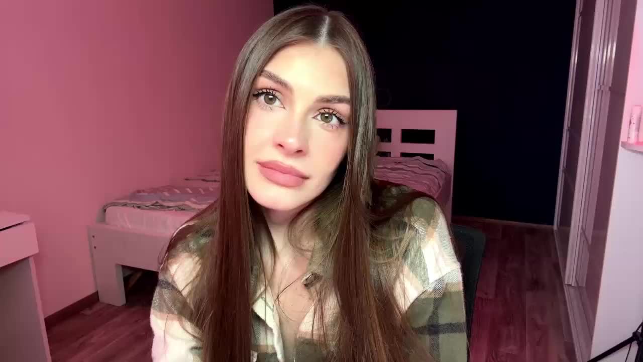 RonnieRose Adult Chat April 14, 2026