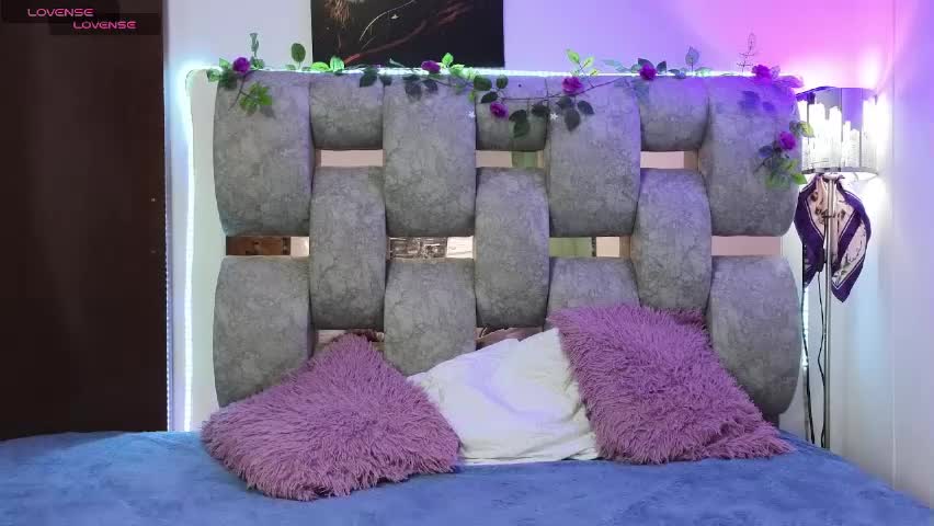 alix_kitty_ Adult Chat April 13, 2026