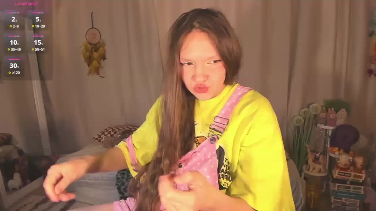 CuteLolly Adult Chat April 13, 2026